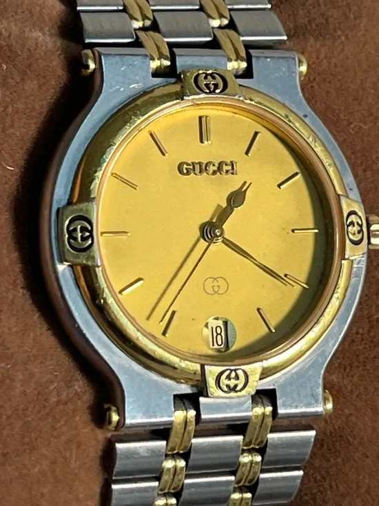Gucci 9000M men's wristwatch dual tone gold dial. - Picture 2 of 12